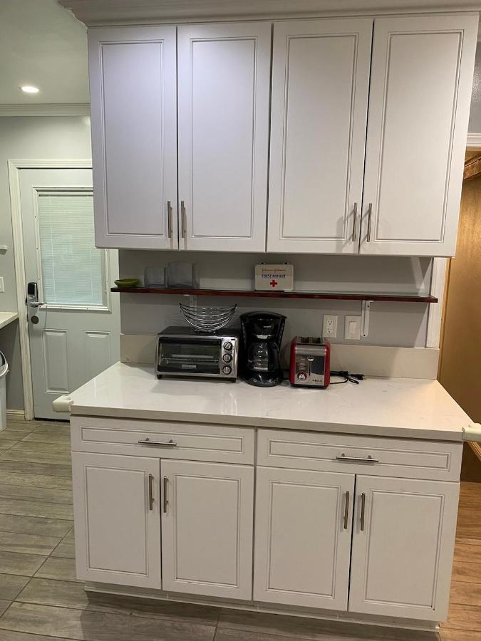 Private Room In Los Angeles With Wifi, Tv, And View Of Hollywood Sign & Shared Kitchen Exterior photo