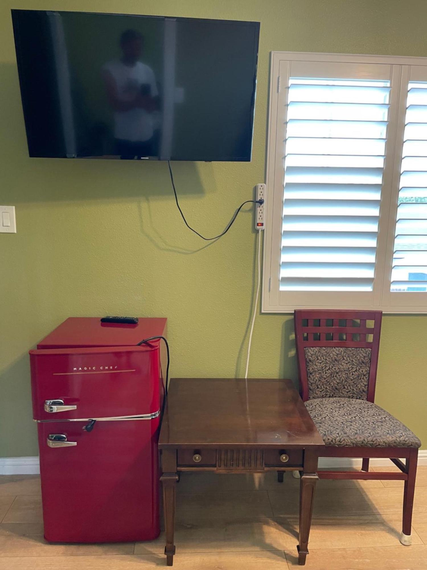 Private Room In Los Angeles With Wifi, Tv, And View Of Hollywood Sign & Shared Kitchen Exterior photo